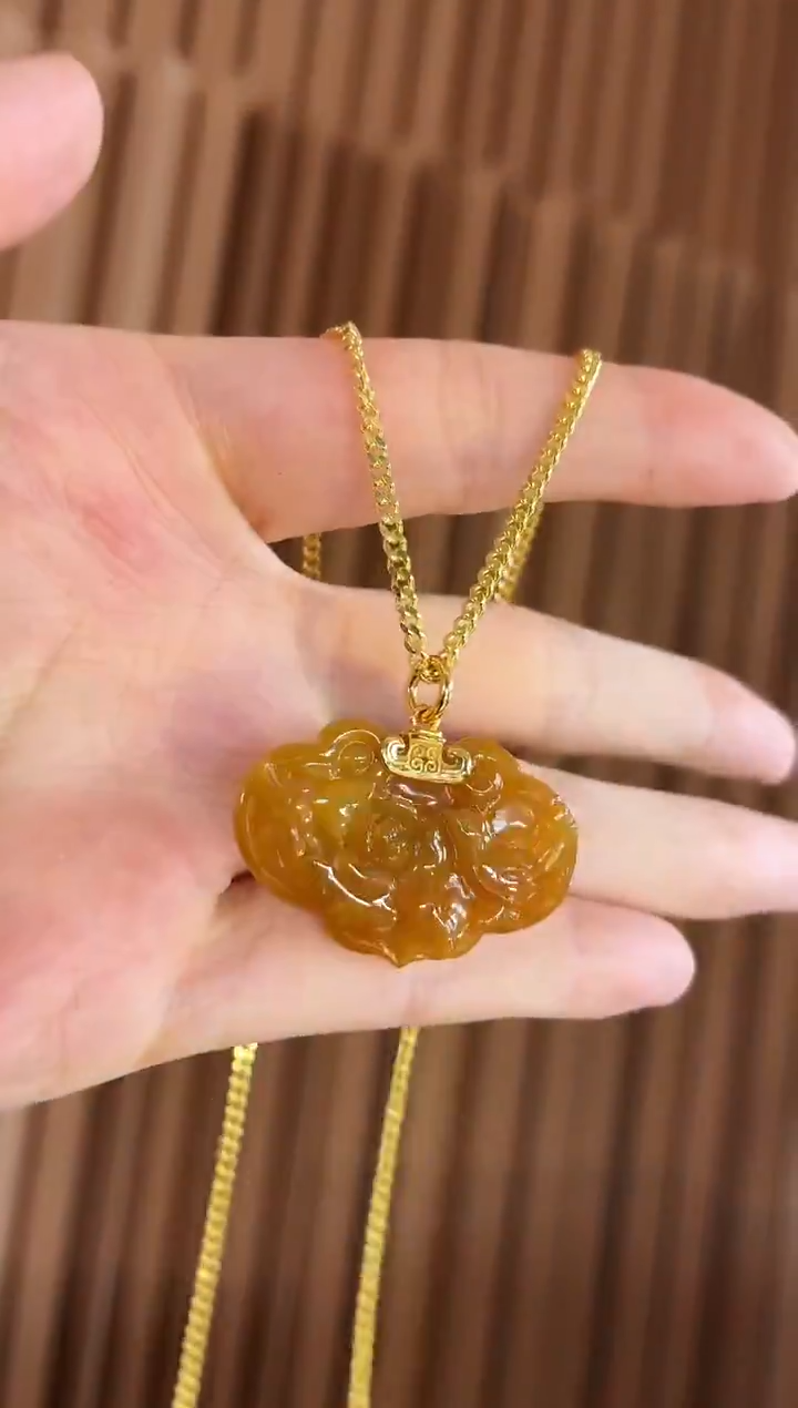 吊坠(不含链)18K金镶嵌翡翠吊坠