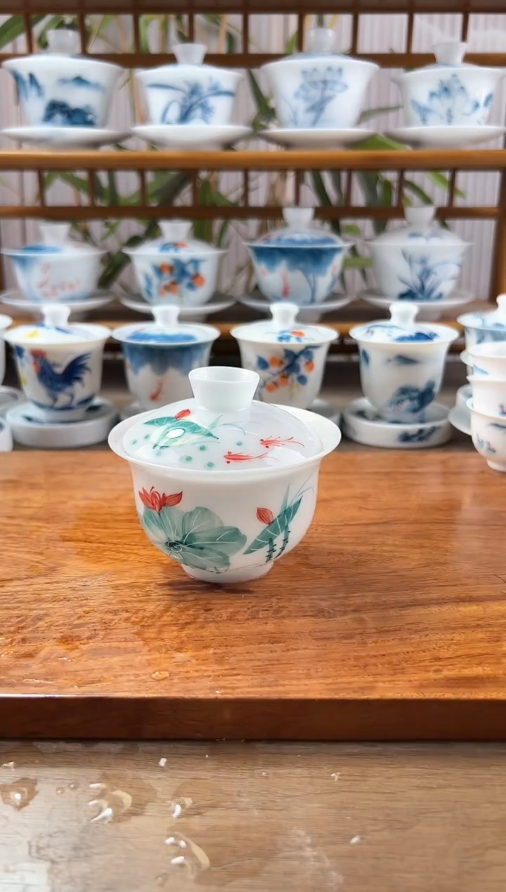 微瑕高冰绿荷二才布袋盖碗