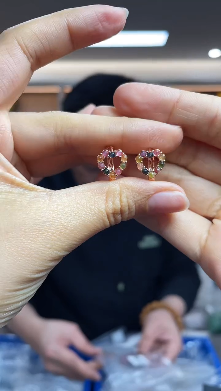 【闪购商品】碧玺`银S925镶嵌多样性发一件