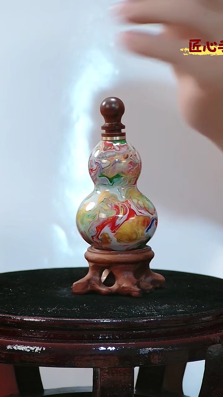 藤人****见圆木塞葫芦把件 573