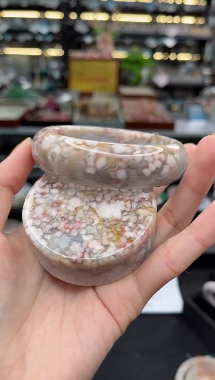 【闪购商品】石英质玉手镯未镶嵌62圈口（赠品镯心）3510164