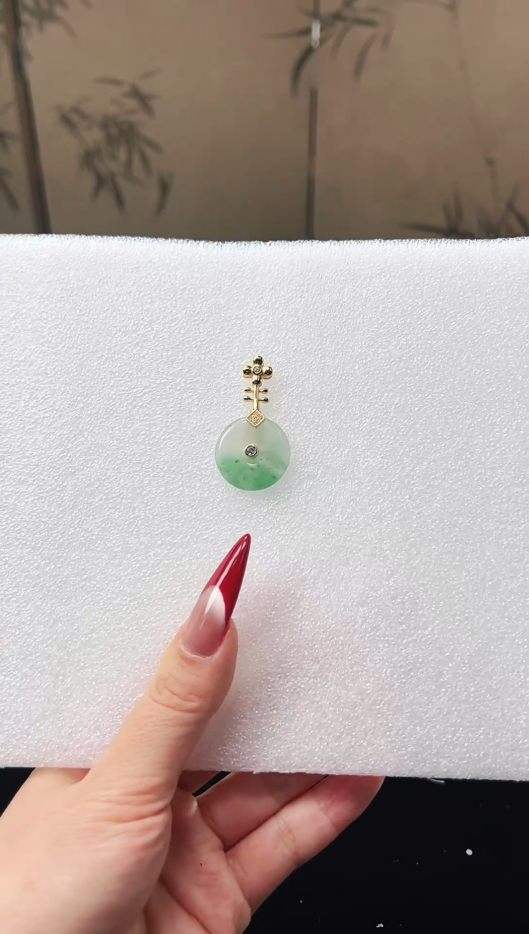 【闪购商品】石英质玉吊坠(不含链)银S925镶嵌天然非洲翠琵琶吊坠