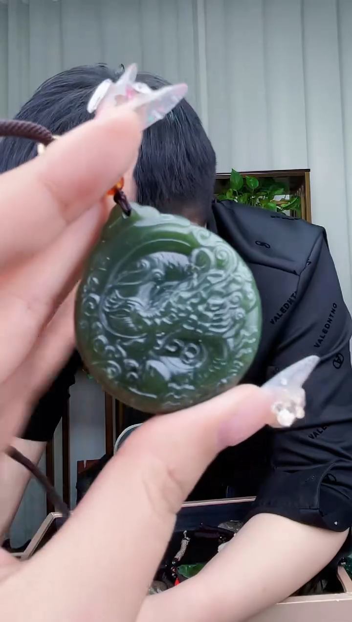 【闪购商品】和田玉挂件未镶嵌拍一发一，多样性发货！