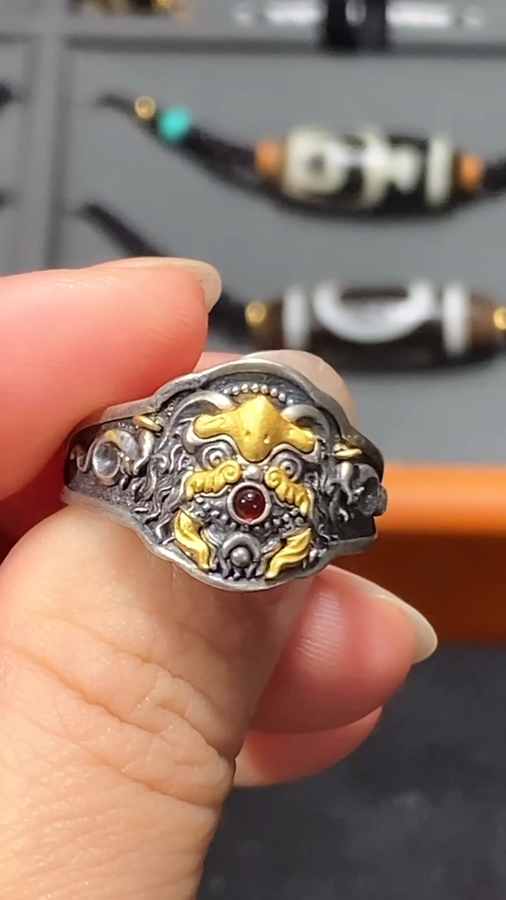 【闪购商品】柏香籽/百香籽吊坠大鹏鸟戒指