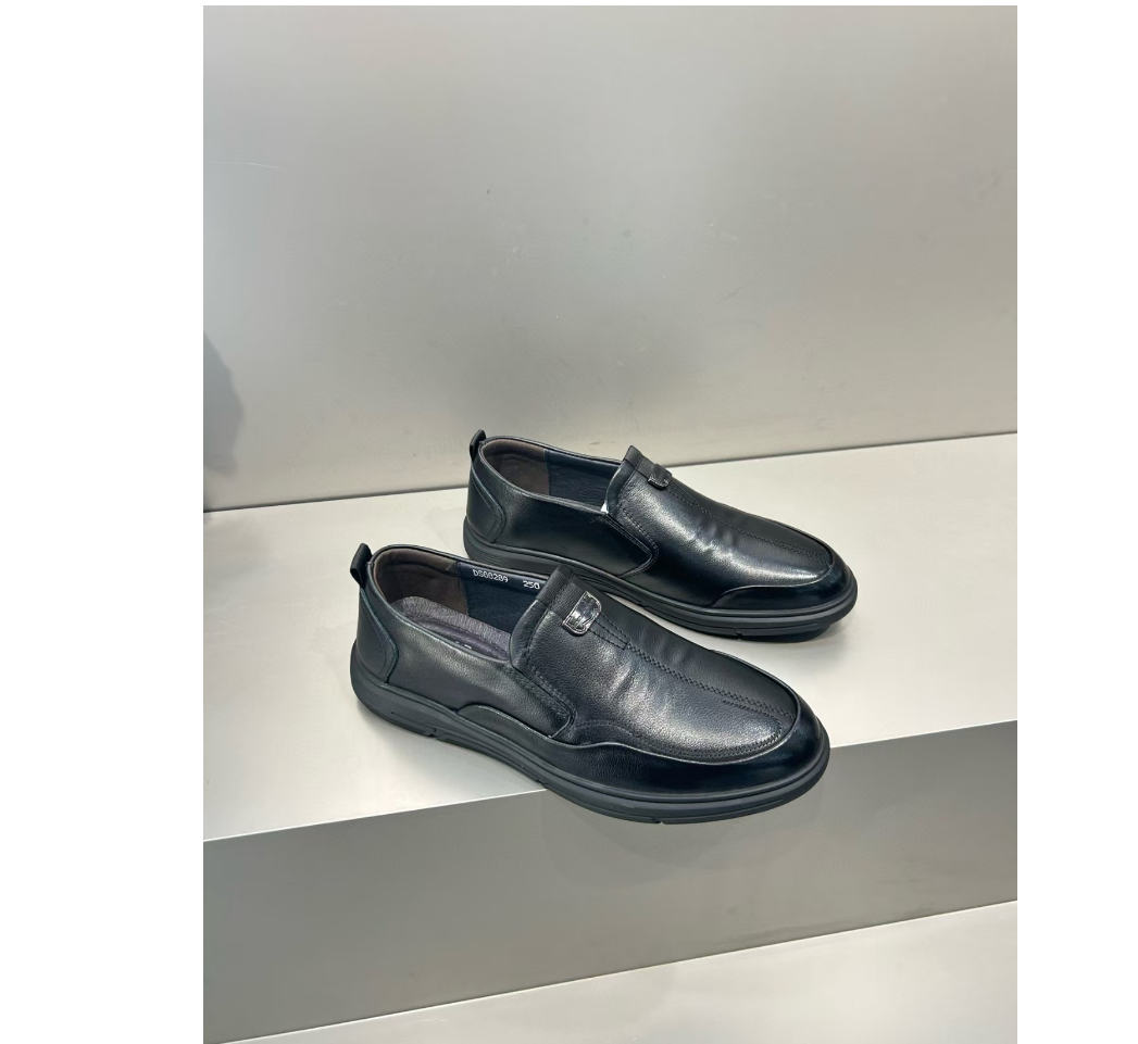 休闲男皮鞋单鞋时尚真皮休闲鞋商务牛皮英伦风软底百搭SD88289