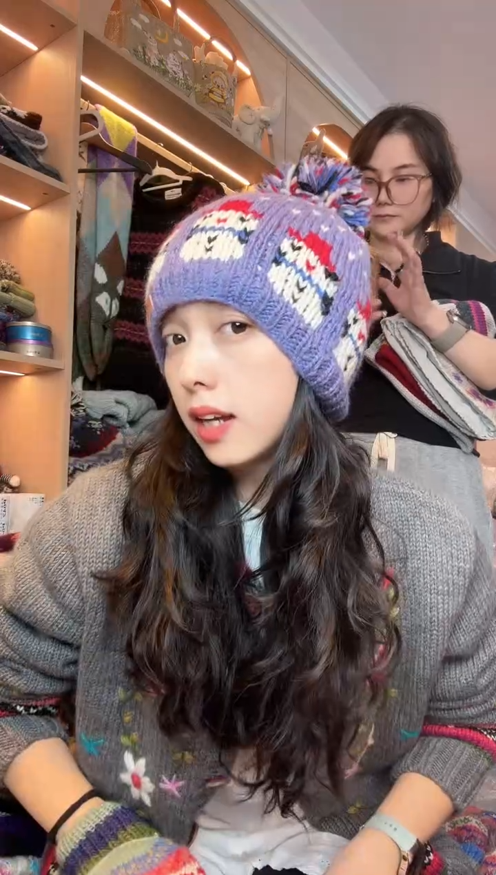 绵羊毛美利奴紫色雪人单球帽