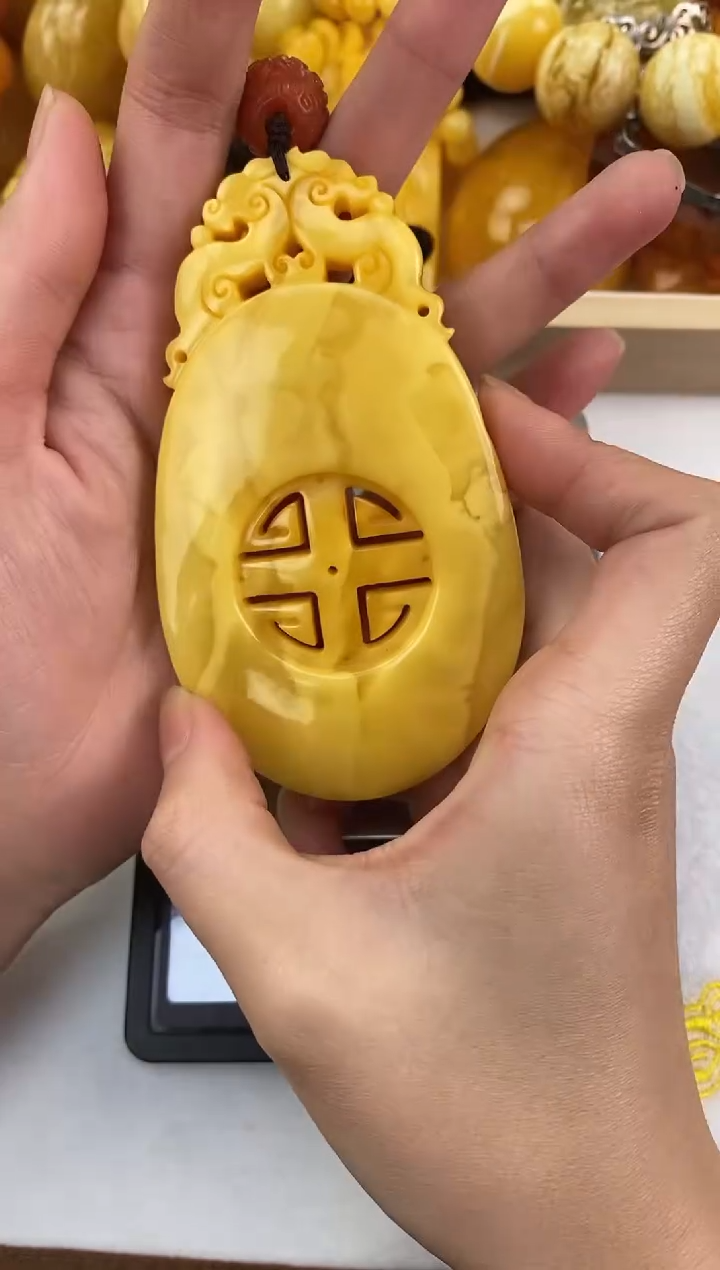 裸石琥珀未镶嵌天然蜜蜡琥珀