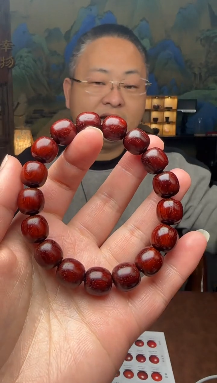 【闪购商品】小叶紫檀手串/手链1.2桶珠原汁原味泥料