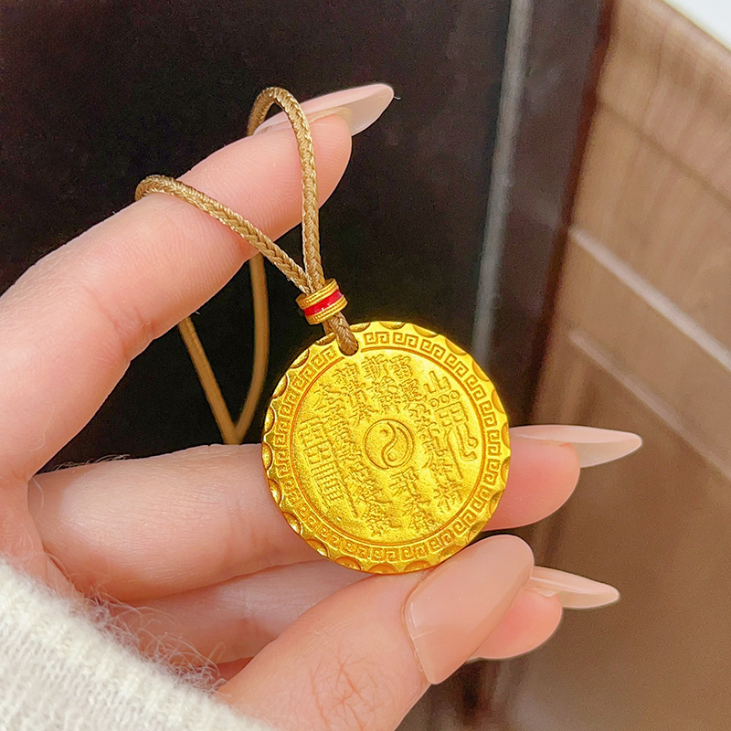 铜合金吊坠 同款山鬼花钱八卦吊坠项链錾刻圆牌毛衣链送女友礼物