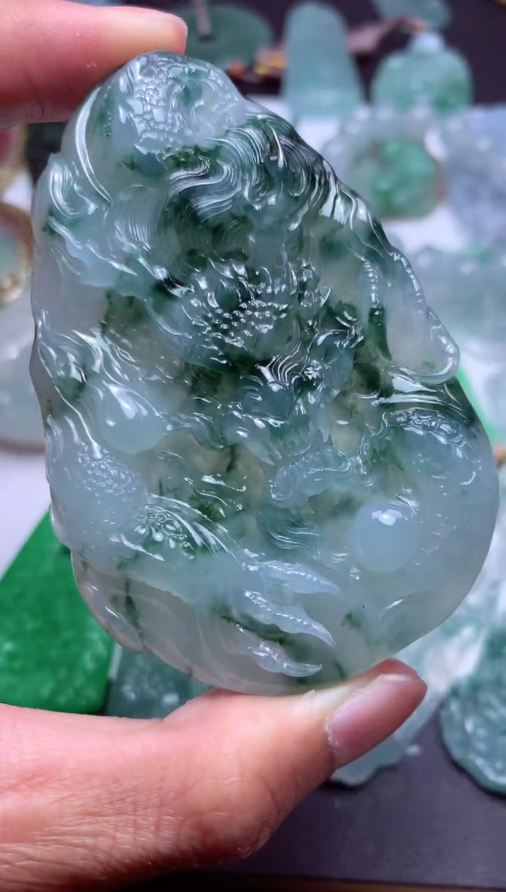 【闪购商品】翡翠颈饰未镶嵌天然翡翠