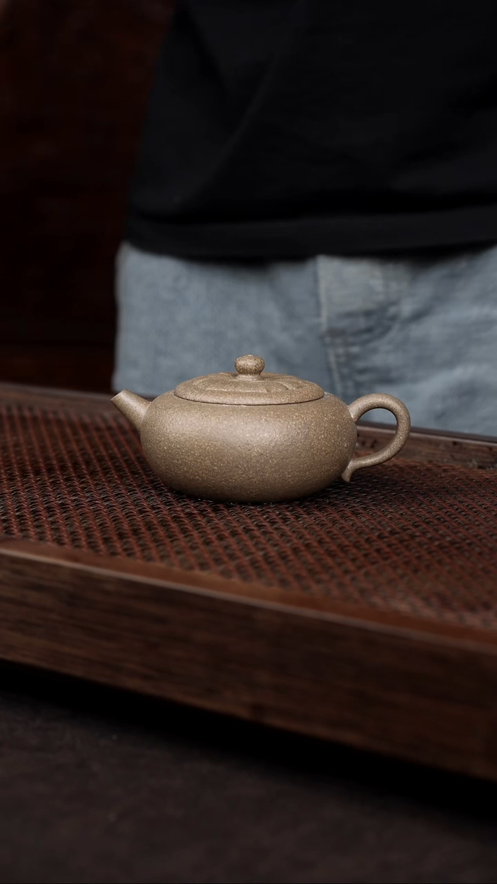 【闪购商品】紫砂茶壶粗砂青段莲蒲