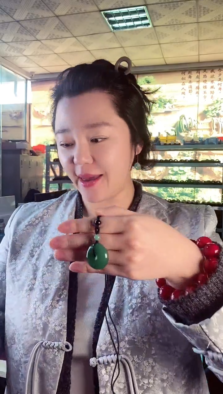 【闪购商品】石英质玉吊坠未镶嵌吊坠