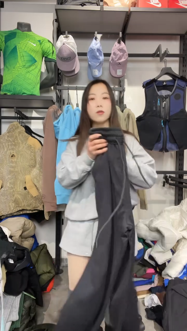 1026闪购编码Nike/Jordan运动卫衣裤以直播间过款为准尺码. 