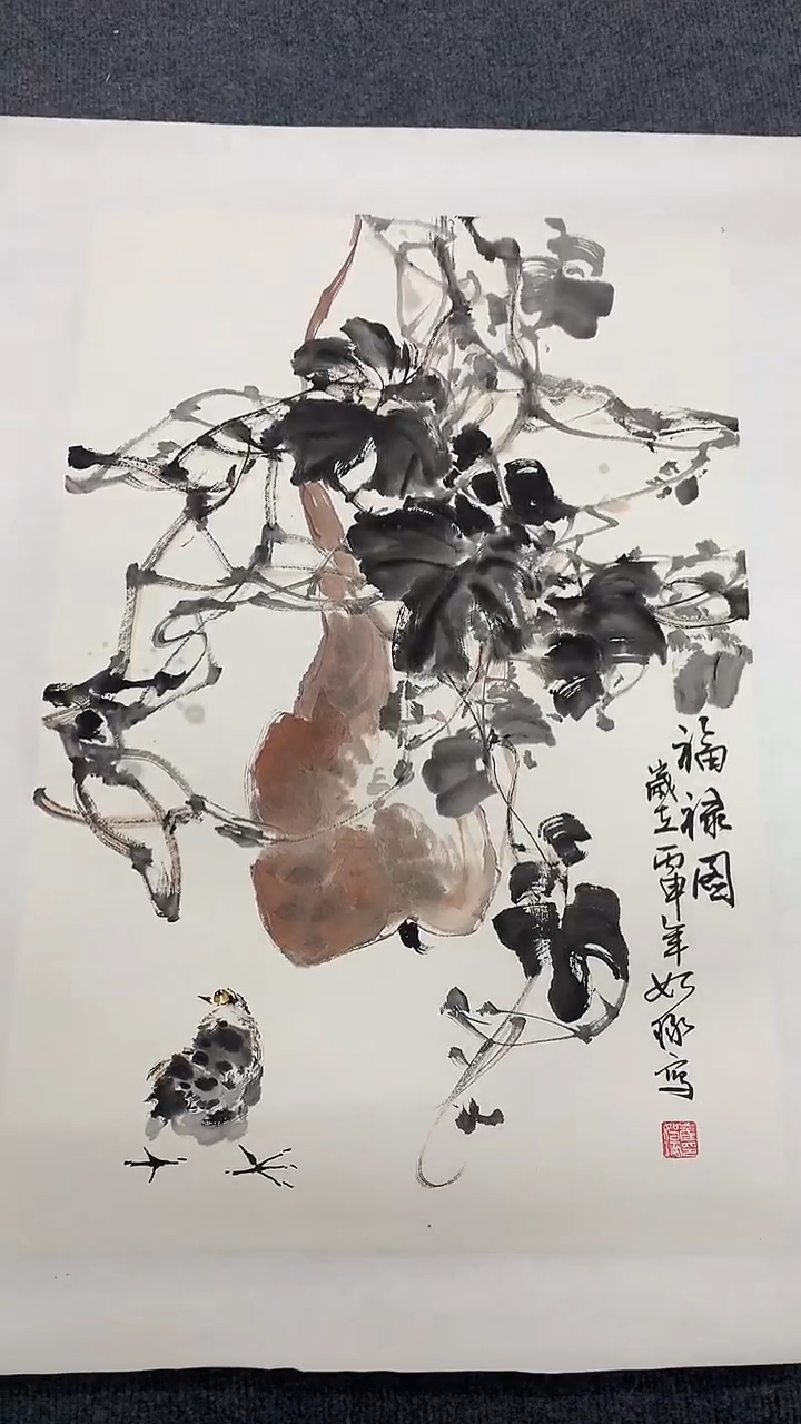 竖款精品开三花鸟