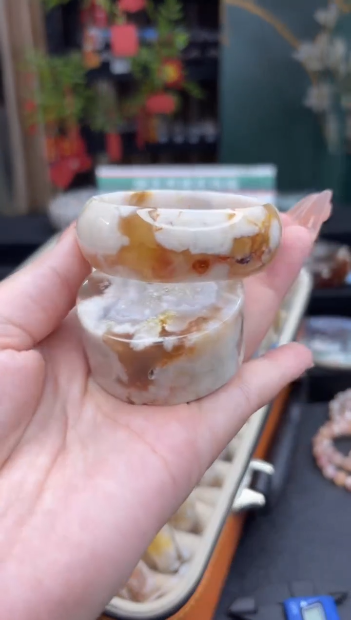 【闪购商品】石英质玉手镯未镶嵌770（50圈赠送镯心）