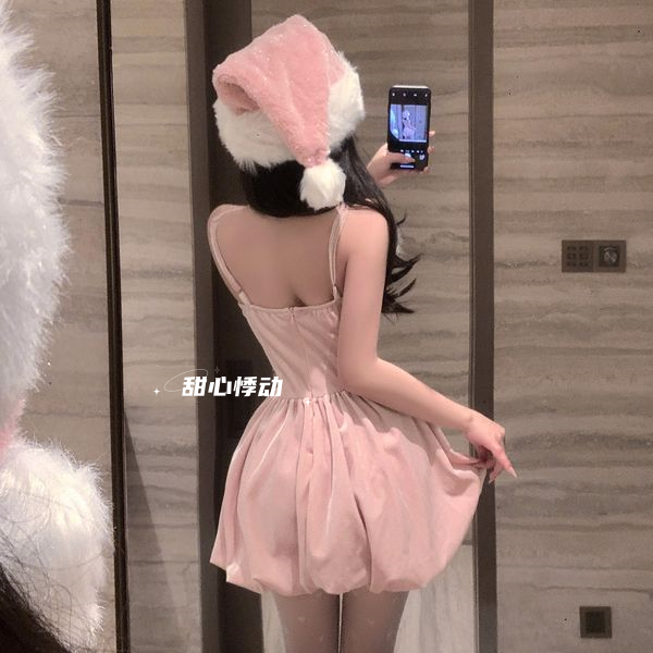 <甜心奶糖>圣诞氛围感穿搭性感纯欲紧身连衣裙