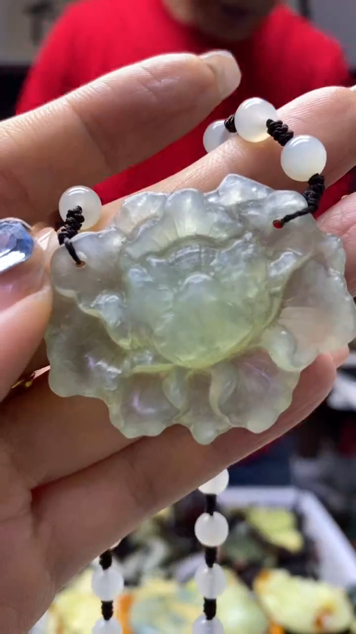 未镶嵌岫玉挂件 