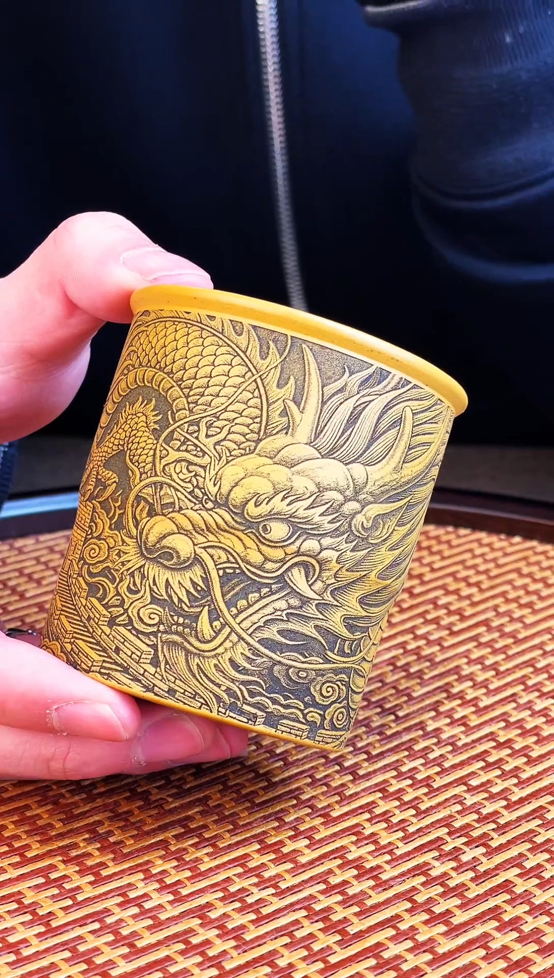 金龙献瑞  黄金朱泥  主人杯