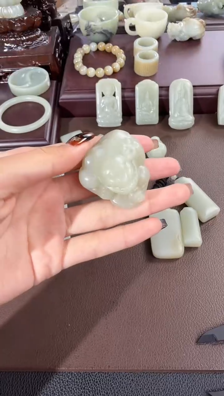 吊坠(不含链)未镶嵌和田玉9