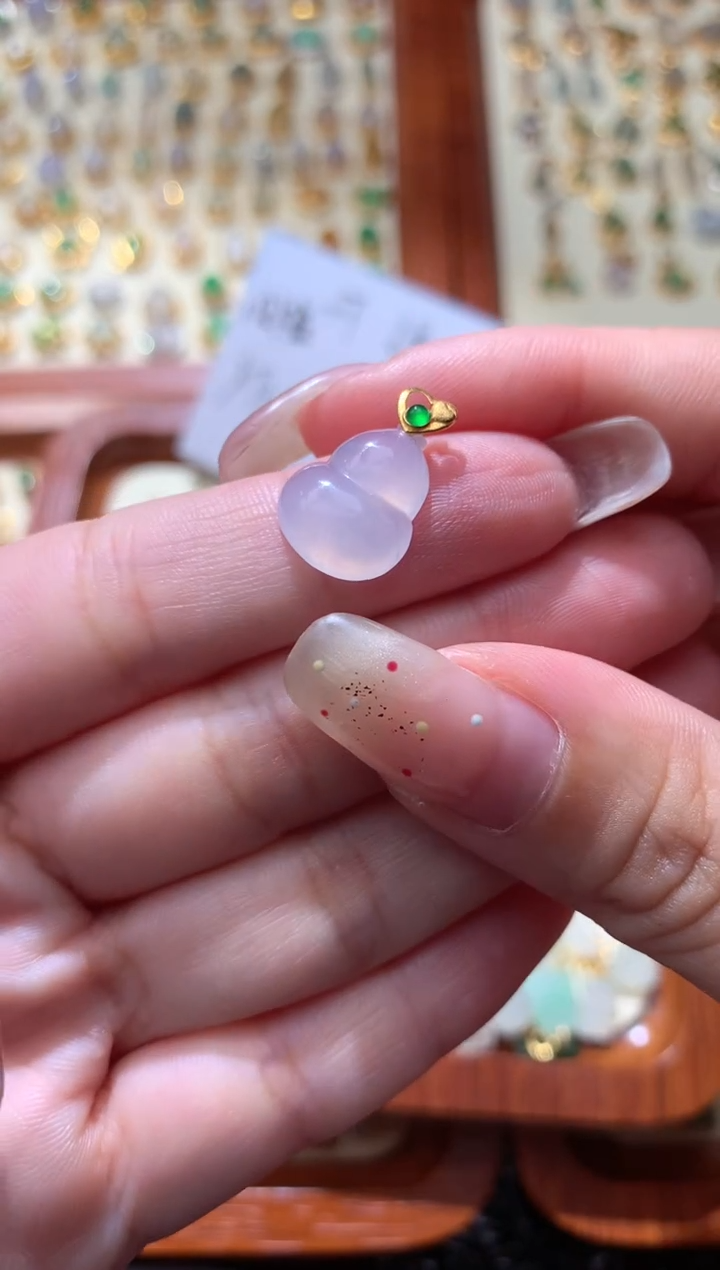 颈饰18K金镶嵌翡翠翡翠