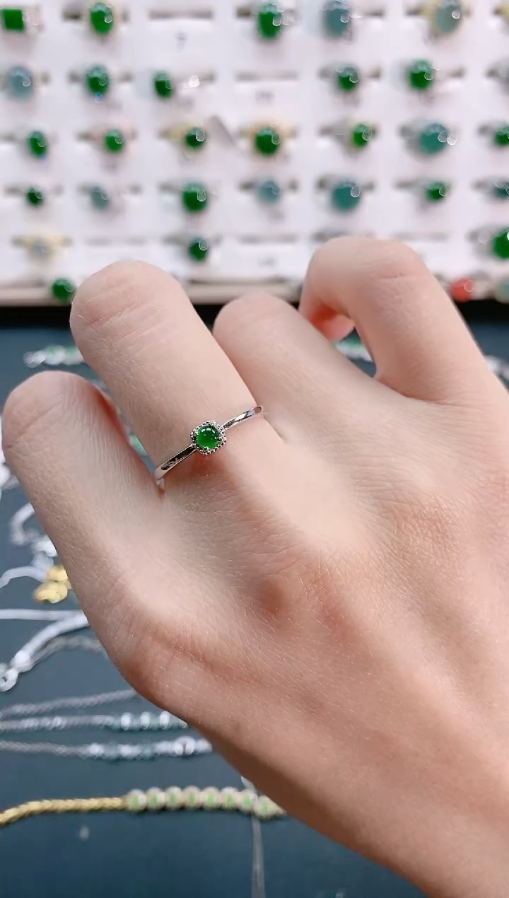 【闪购商品】翡翠戒指银S925镶嵌天然翡翠