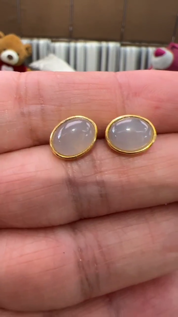 未镶嵌和田玉耳饰烟紫耳钉