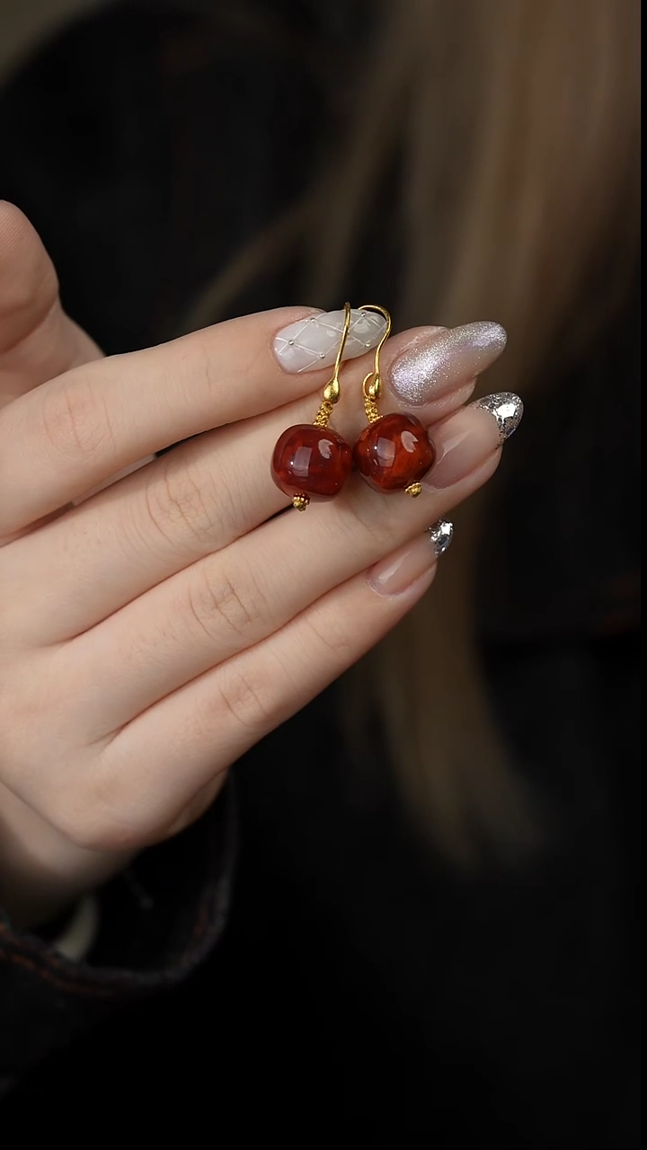 【闪购商品】南红玛瑙耳钩18K金镶嵌Y14（多样性发一件）