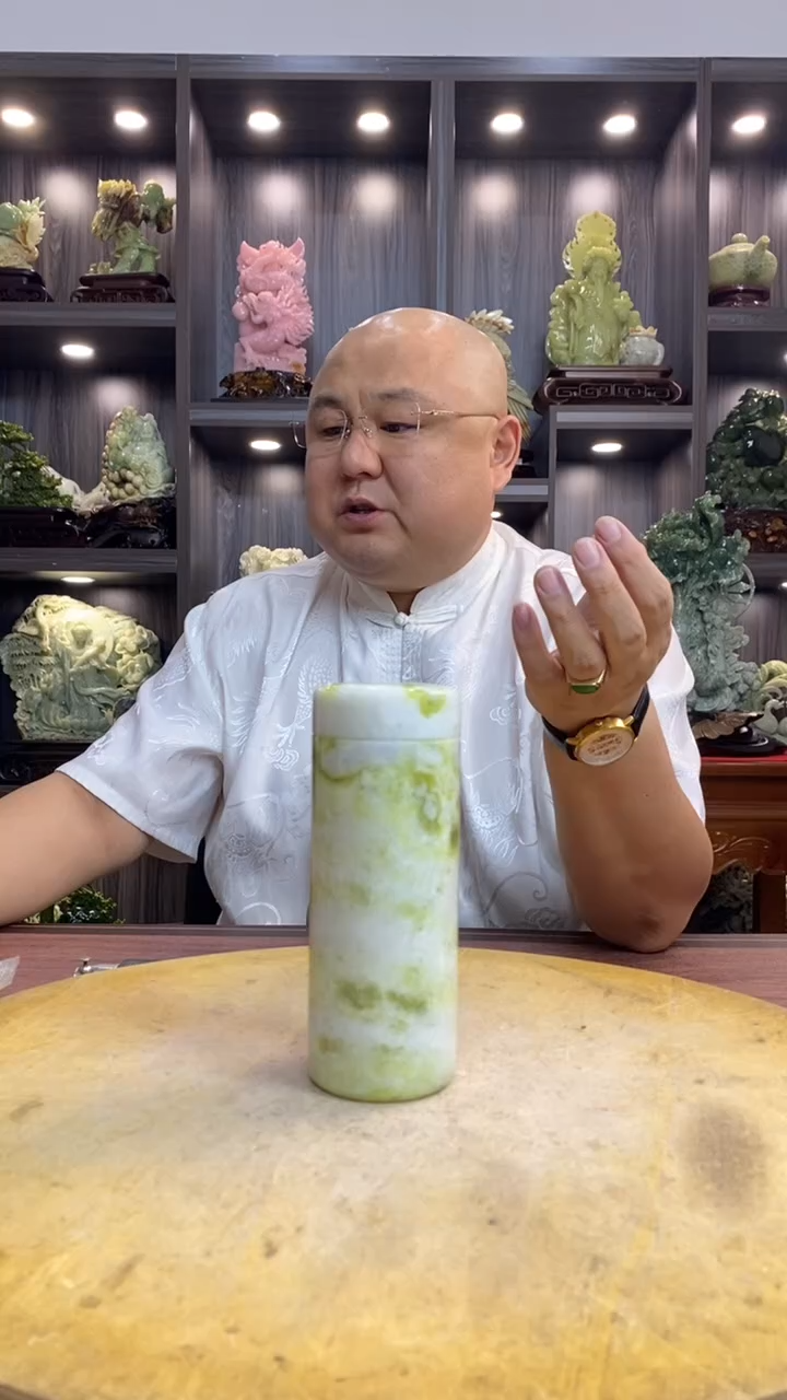 玉黑****哥玉岫岩料手工雕刻摆件居家装饰送礼一物一图