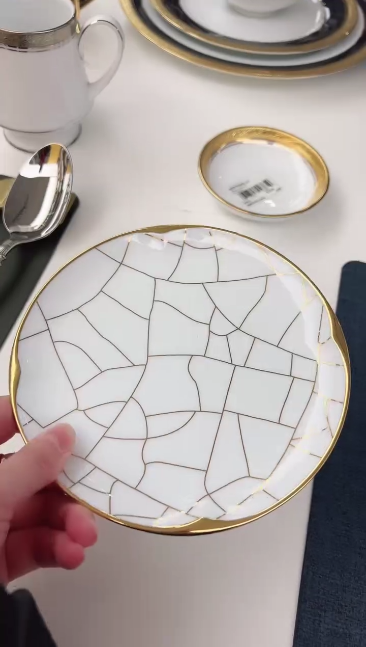 【闪购商品】丽固高脚金边