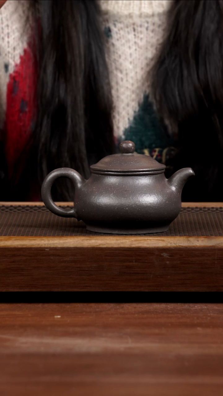 【闪购商品】紫砂茶壶8目粗砂天青潘壶270CC