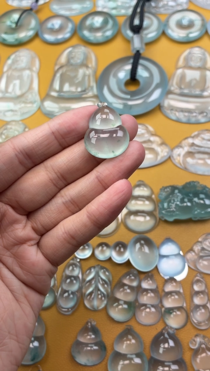 吊坠(不含链)未镶嵌翡翠8 葫芦 24.5 19.6 7.0