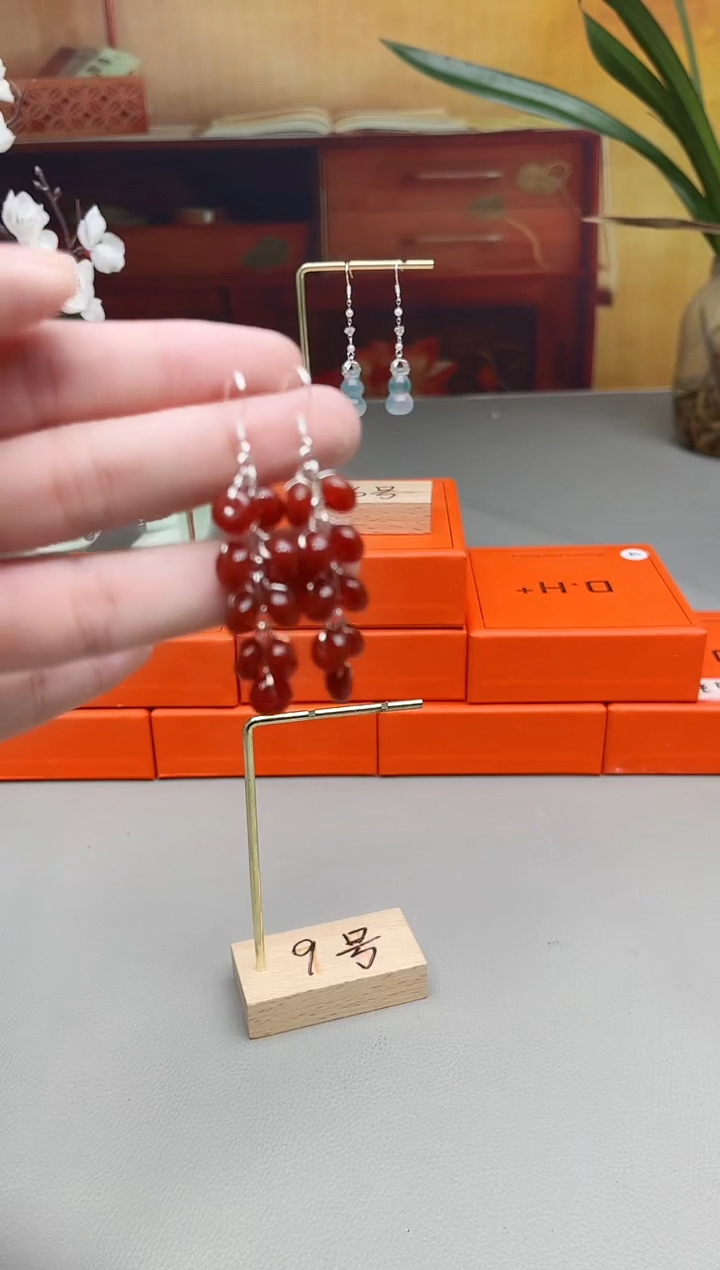 未镶嵌耳钉玛瑙/玉髓红算盘珠
