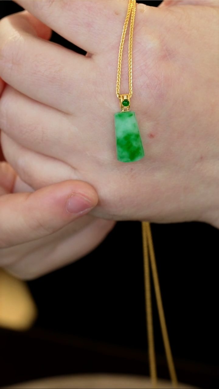 颈饰18K金镶嵌翡翠【2】