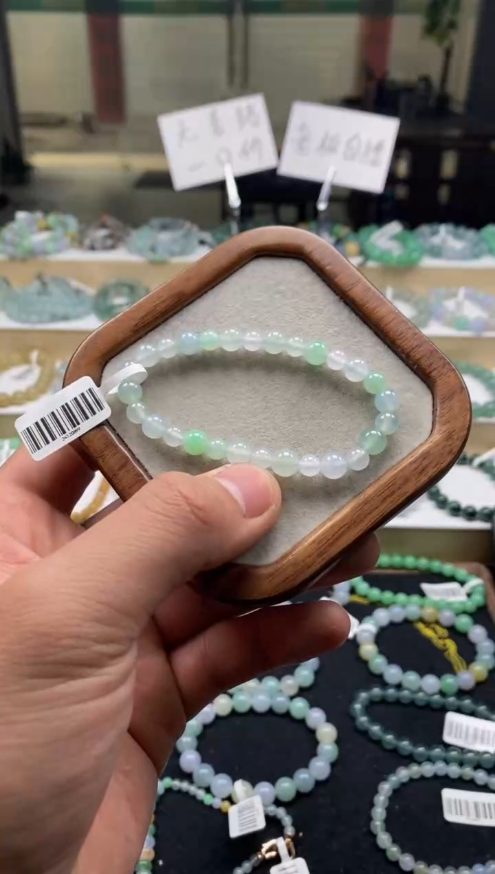 【闪购商品】翡翠手链未镶嵌天然A货翡翠