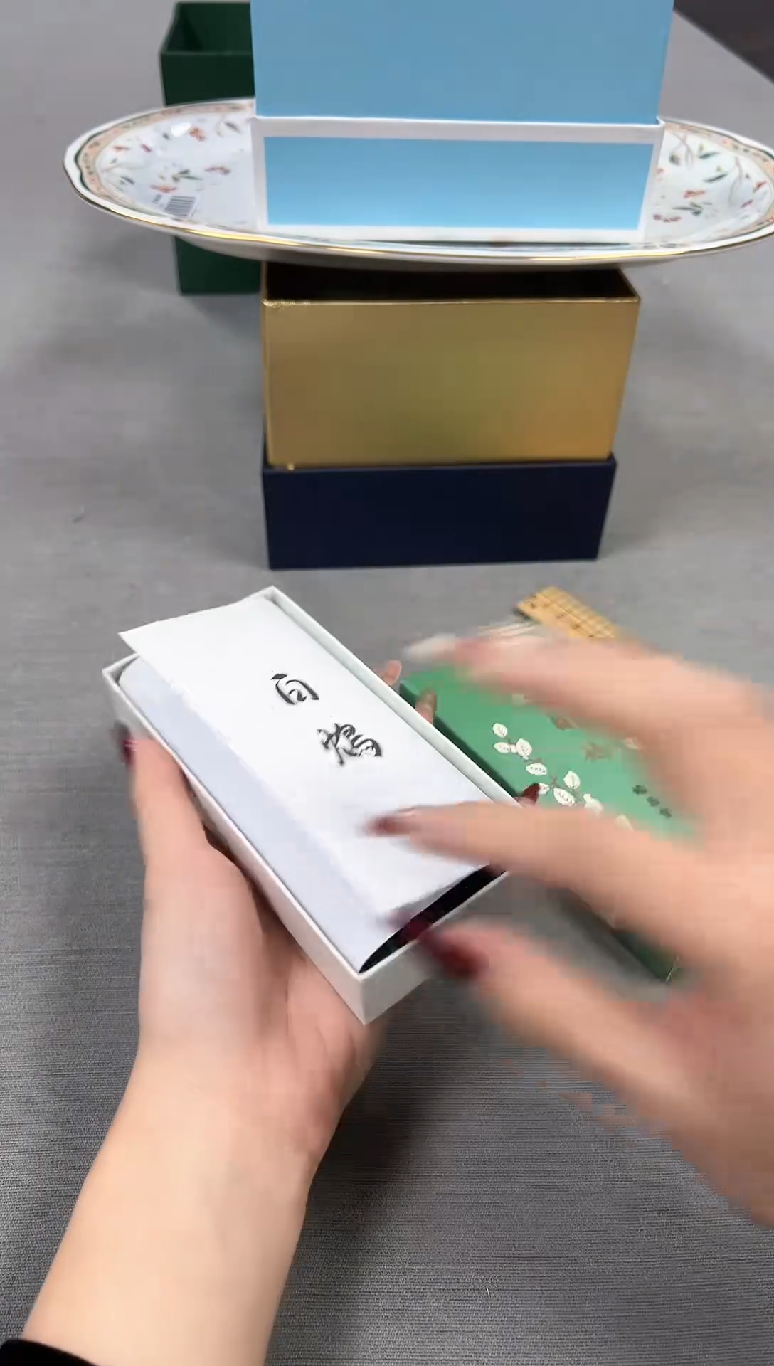 【闪购商品】瓷片新号开播不计成本欢迎点菜！