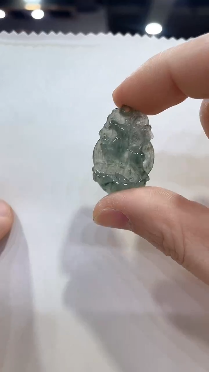 吊坠(不含链)未镶嵌翡翠18