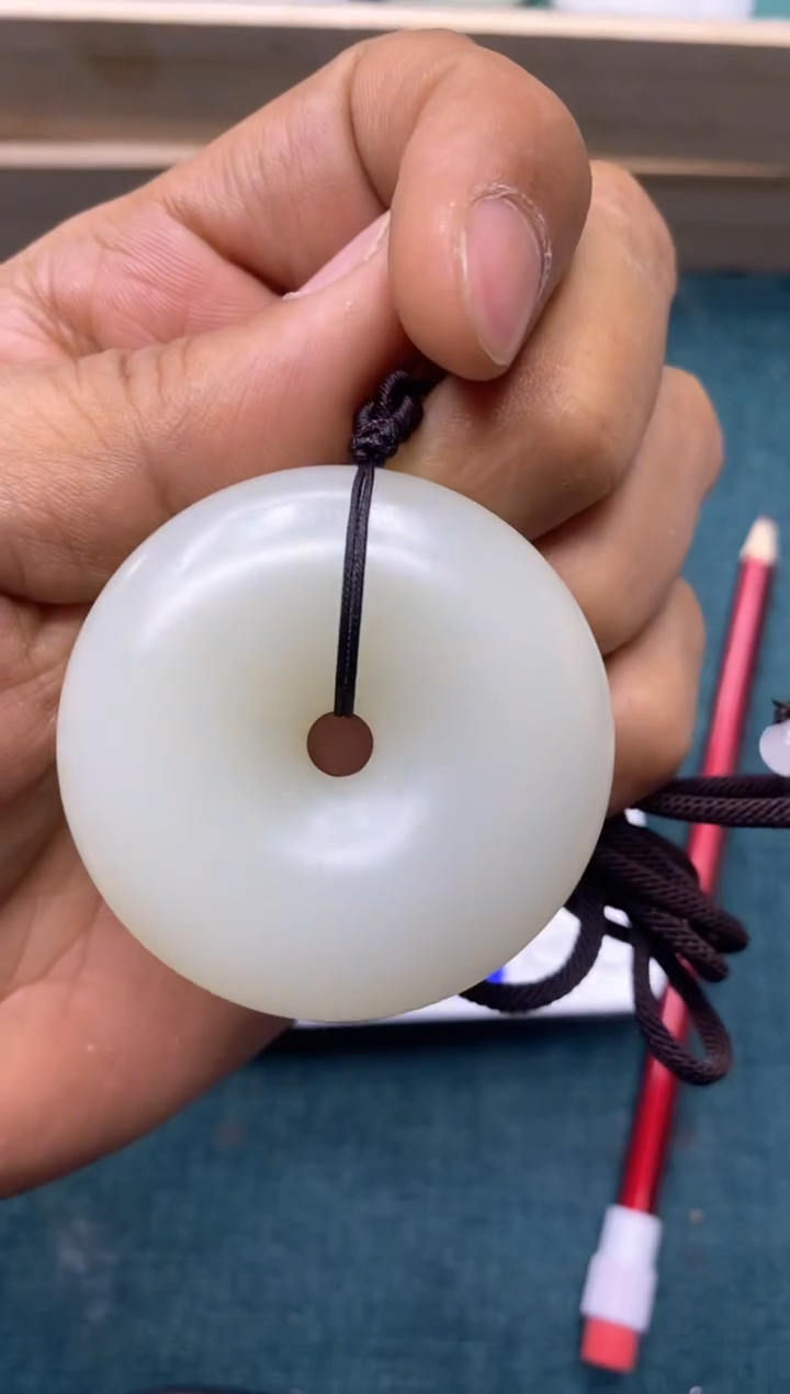 【闪购商品】和田玉挂件未镶嵌平安扣