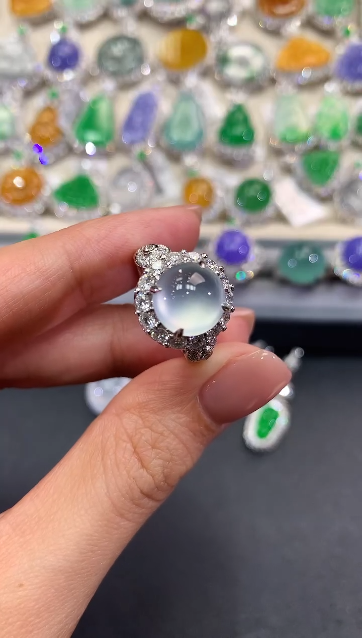 【闪购商品】翡翠戒指18K金镶嵌f2