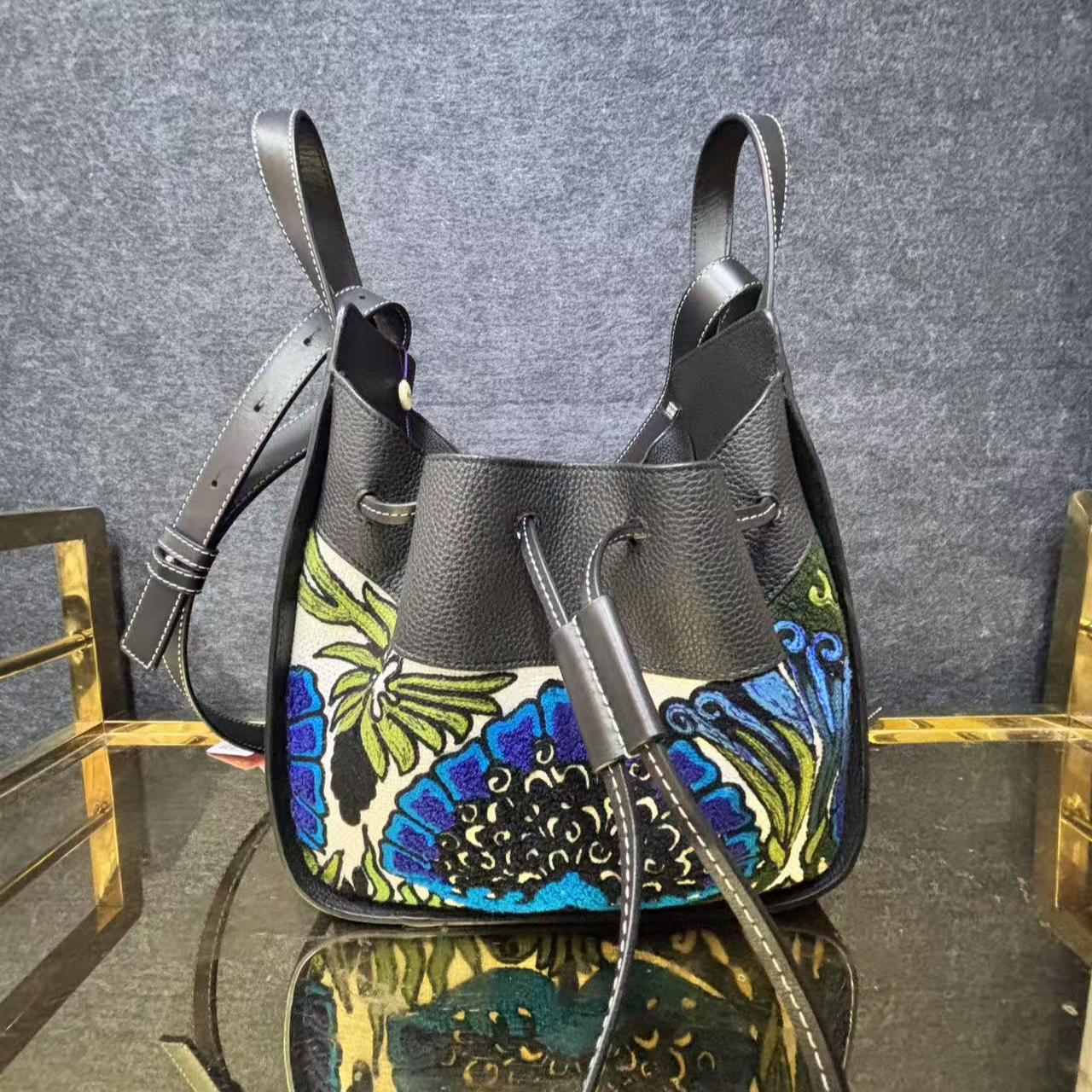 95新 LOEWE/罗意威 胖虎安安/公价0/箱包/两用包/31B2504090175