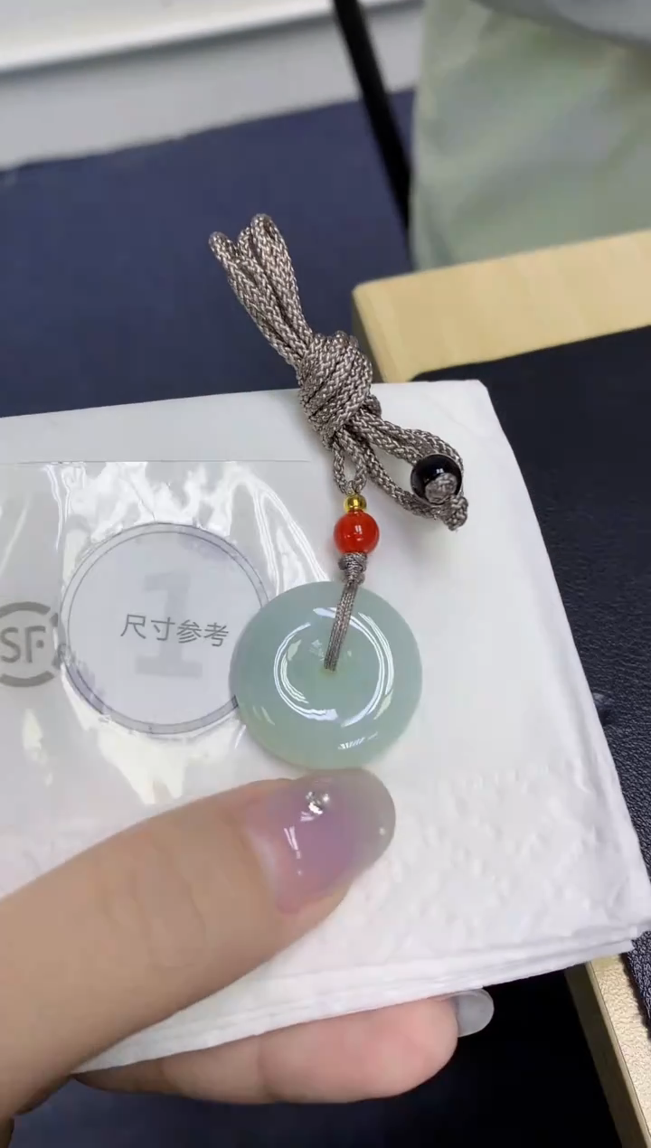 颈饰未镶嵌翡翠天然缅甸翡翠A货百元以上9元证书费自理