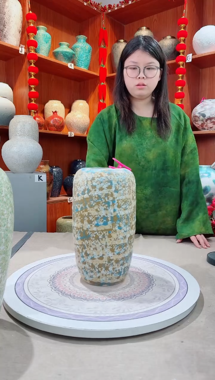 【闪购商品】瓶孤品 微瑕陶瓷花瓶 无花 a649