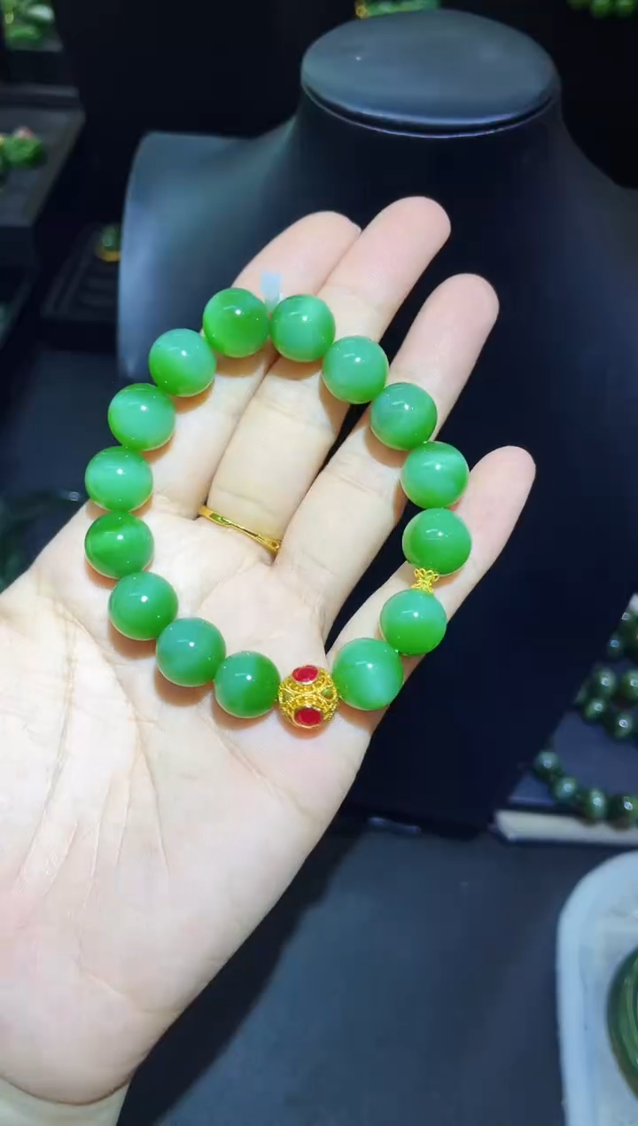 【闪购商品】和田玉手串18K金镶嵌多样性发一