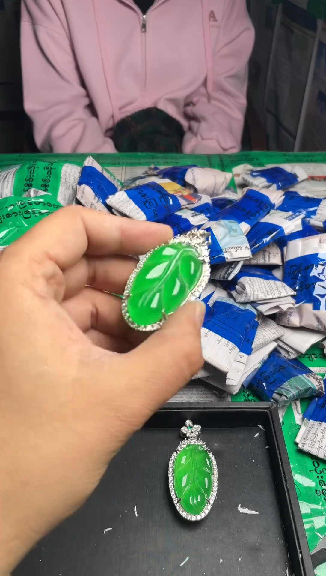 强子收货时尚吊坠FH-651