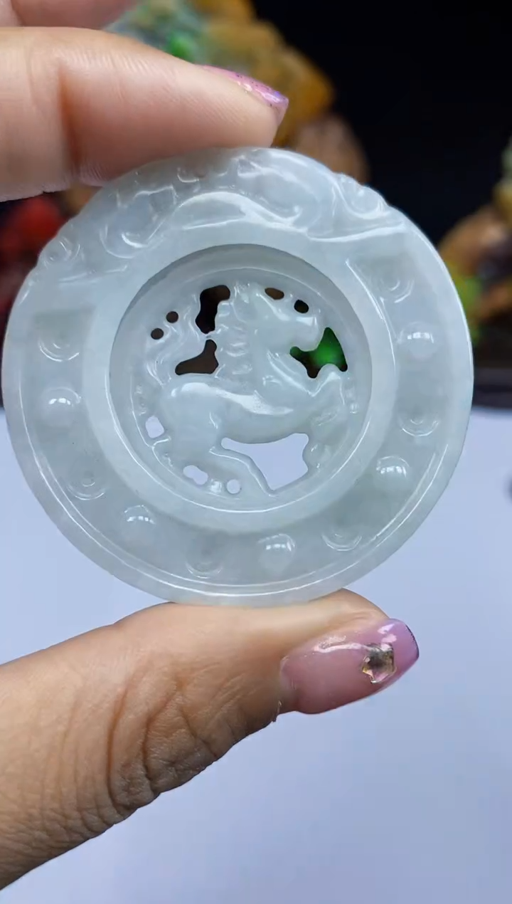【闪购商品】翡翠颈饰未镶嵌翡翠A货
