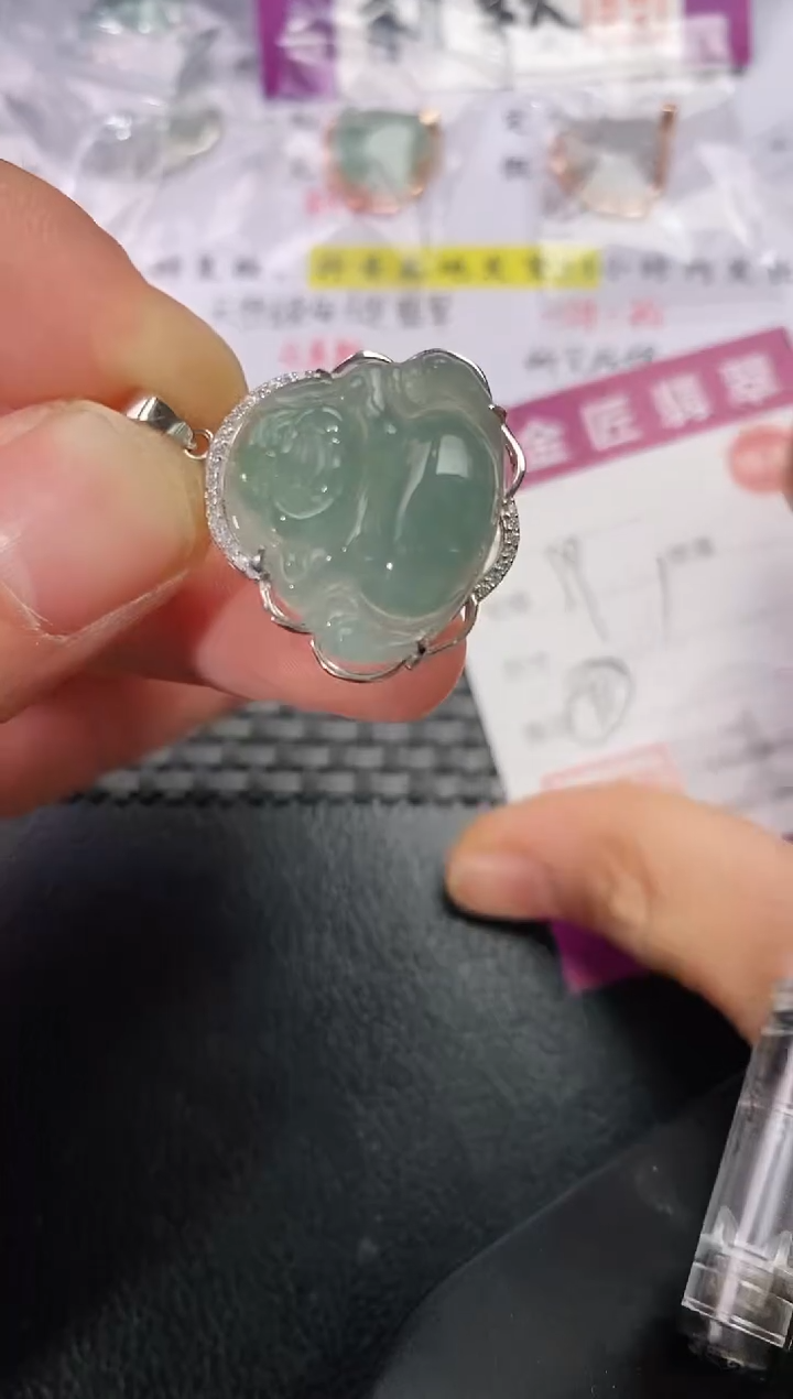 吊坠(不含链)银S925镶嵌翡翠V*P挂件