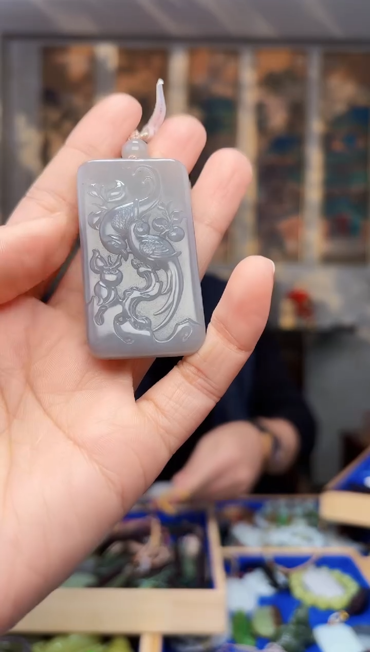 【闪购商品】和田玉颈饰未镶嵌拍一发一