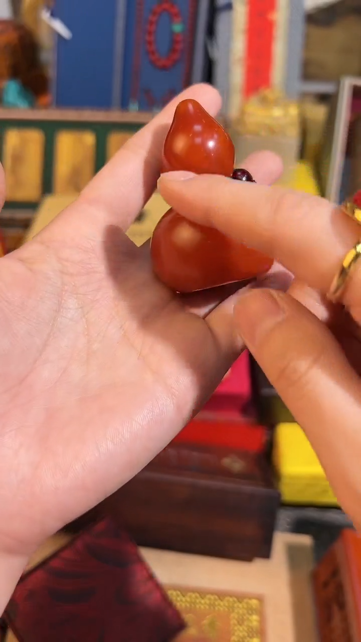 【闪购商品】蜜蜡裸石未镶嵌42业业业业业业业业