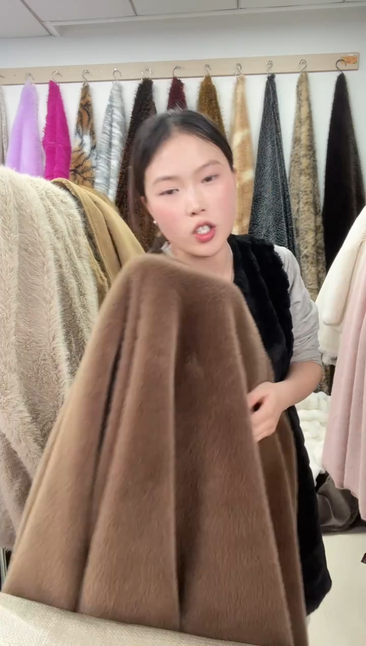 狐狸毛B86尺寸1.9*2