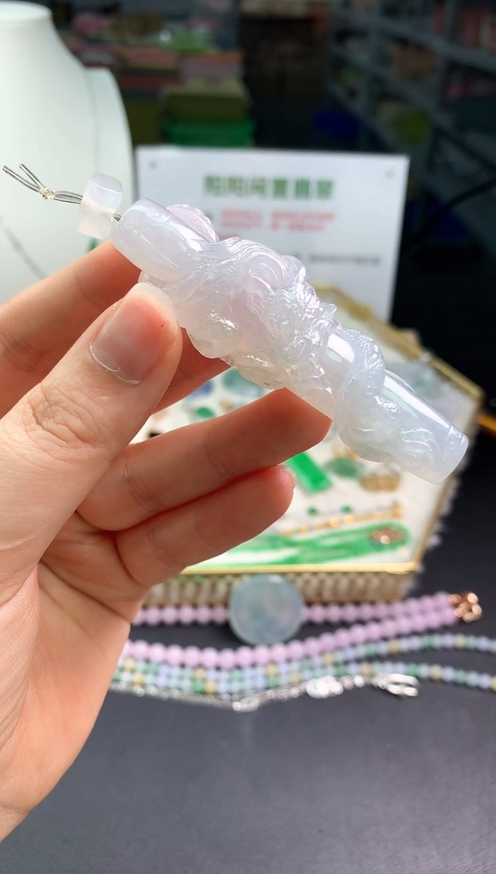 【闪购商品】翡翠吊坠(不含链)未镶嵌翡翠吊坠|不退不换