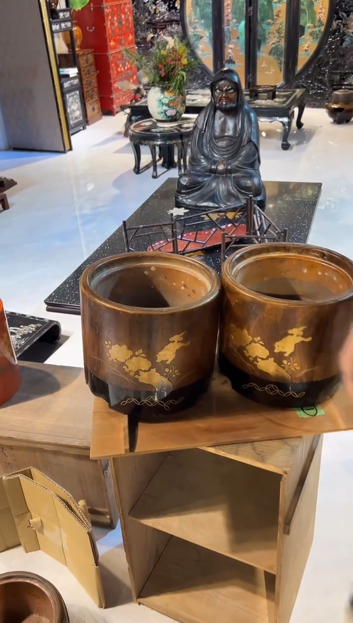 金莳绘火钵 一对